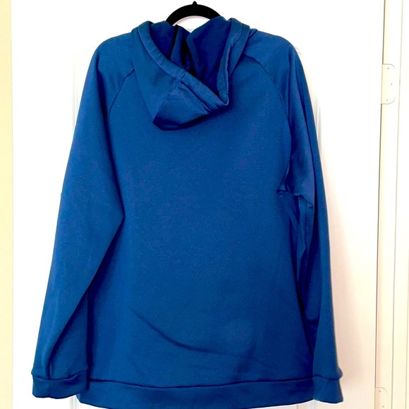 Nike Dri-Fit Hoodie - Picture 2 of 4